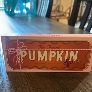 Too Faced Pumpkin Spice Eyeshadow Palette